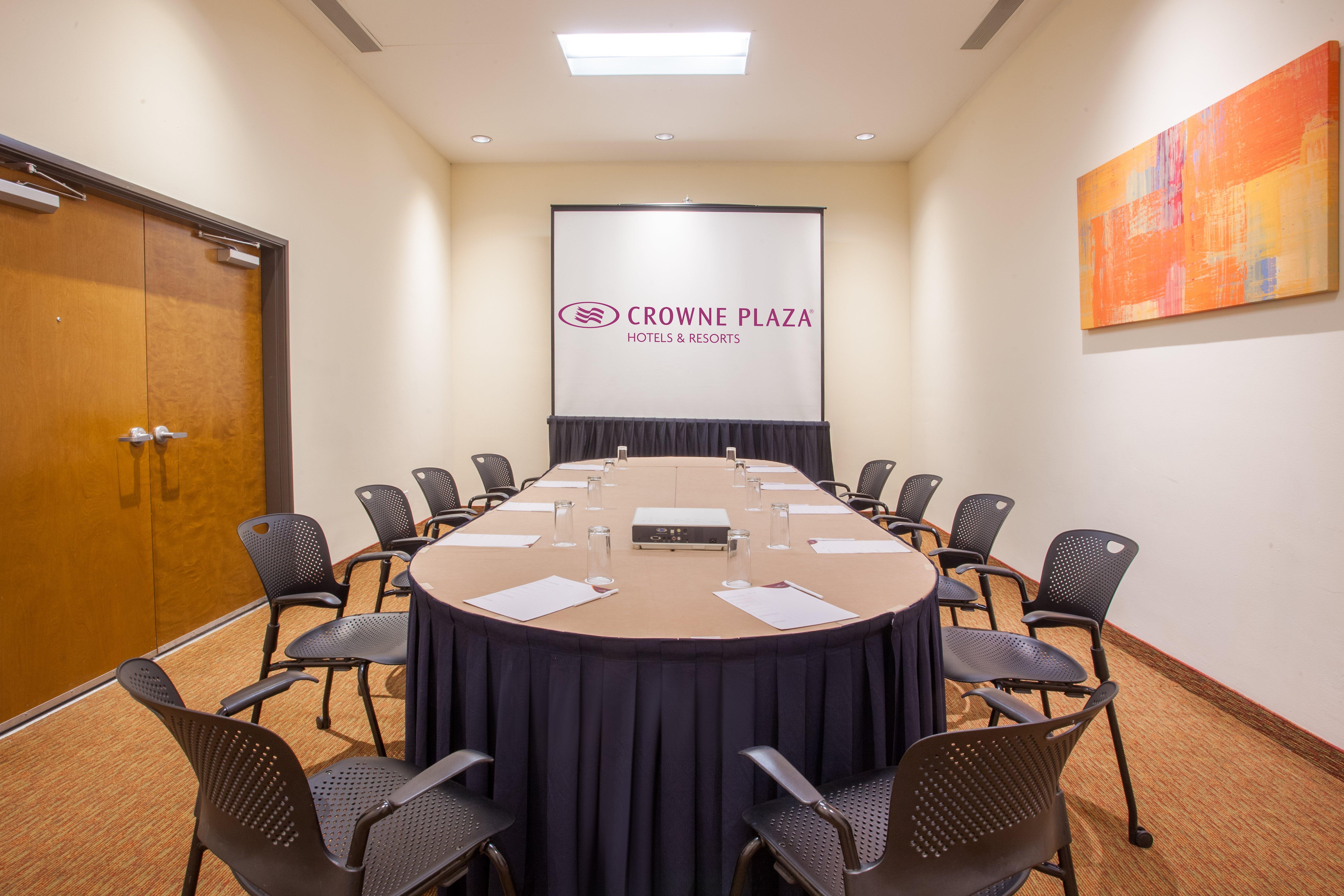 Crowne Plaza Monterrey Aeropuerto By Ihg Hotel Exterior photo